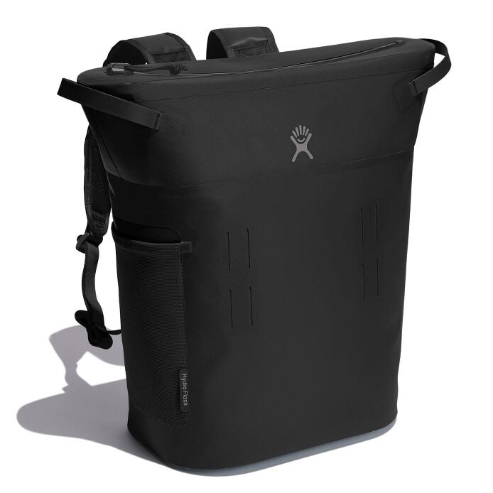 20-l-day-escapetm-pack-s9 20-l-day-escape-soft-cooler-pack-black-angled_1.jpg