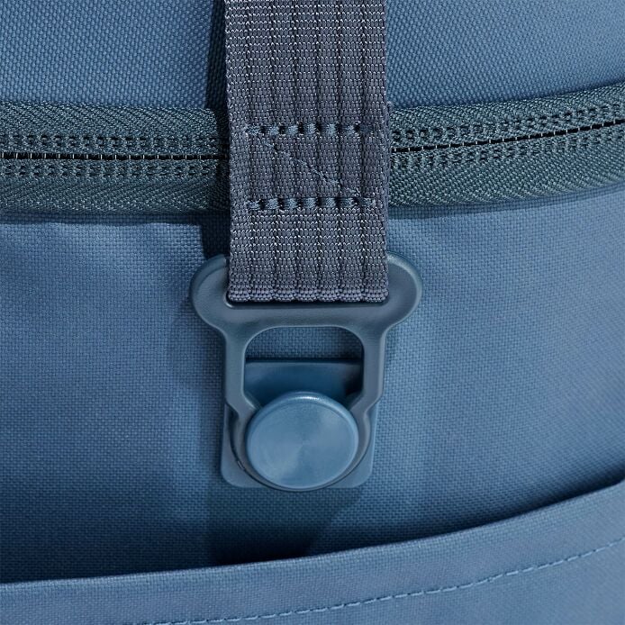 carryouttm-soft-cooler-15-l-d0 250815_hydro_cooler_details_14854_6.jpg