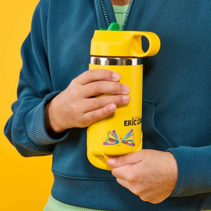 kids-12-oz-bottle-world-of-eric-carletm-f2 7-lifestyle.jpeg