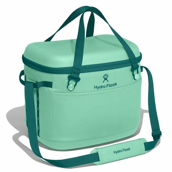 carryouttm-soft-cooler-30-l-w1 cpco344-carryout-cooler-30l-mermaid-green-angled_1.jpg