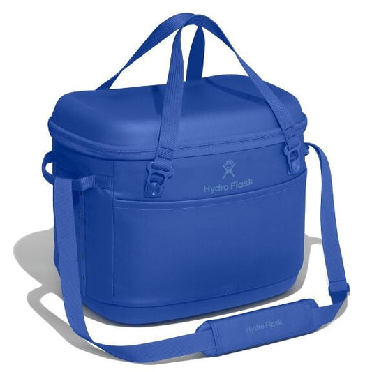carryouttm-soft-cooler-30-l-w1 cpco382_carryout_cooler_30l_capri_blue_angled_1.jpg