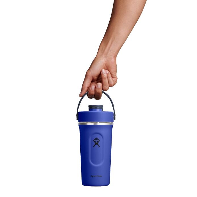 24-oz-insulated-shaker-bottle-b3 mxc24382_24_oz_insulated_shaker_bottle_capri_blue_hb.jpg