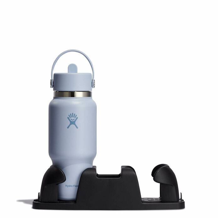 24-oz-travel-bottle-with-flex-straw-cap-p5 surf-travel-bottle-in-cuplholder_2_8_1.jpg
